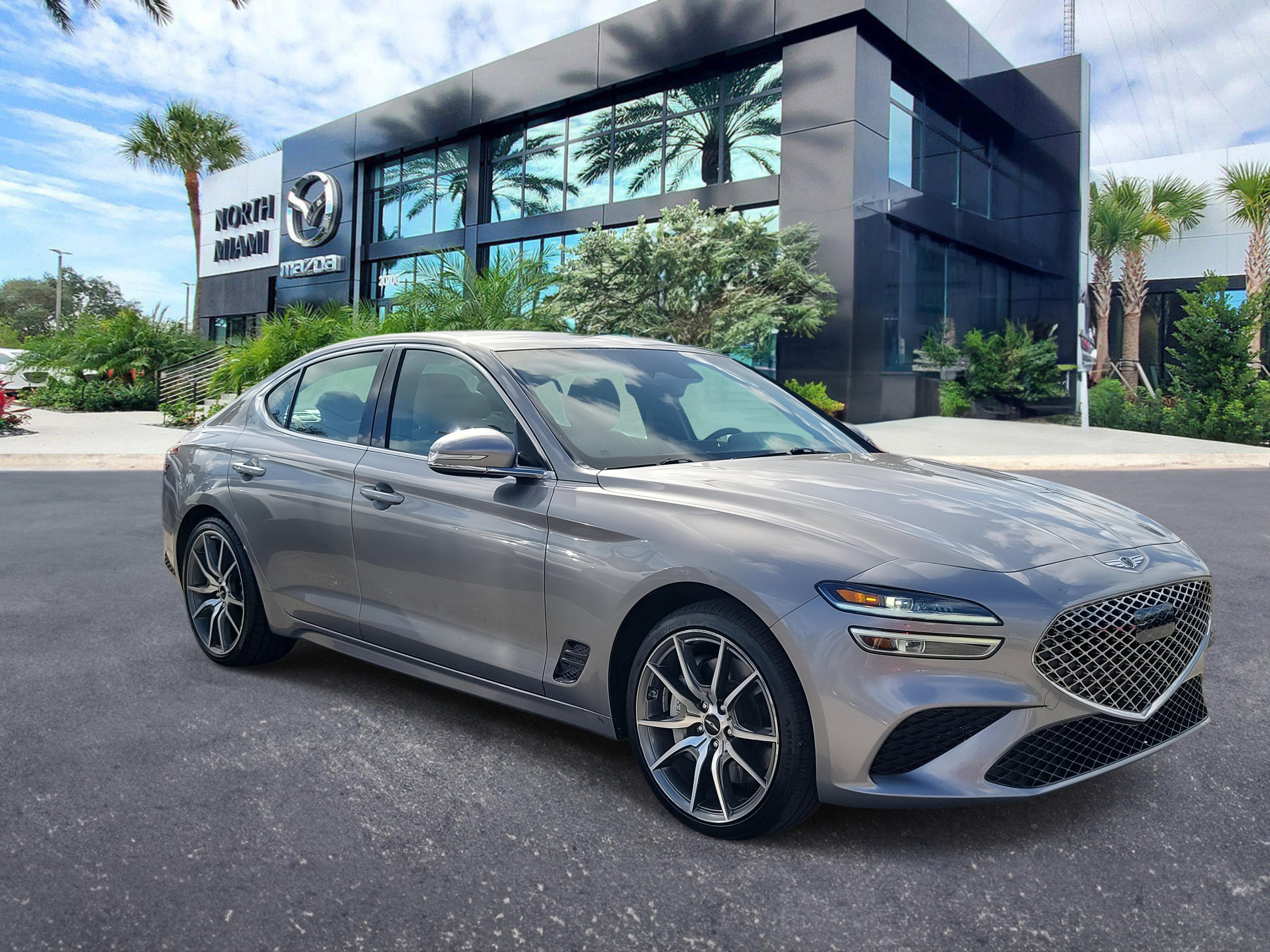 Genesis G70 2.5T - Thumbnail 4