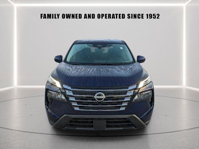 Nissan Rogue Sv - Thumbnail 6