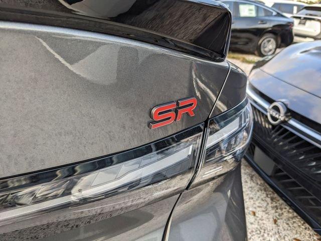 Nissan Sentra Sr - Thumbnail 12