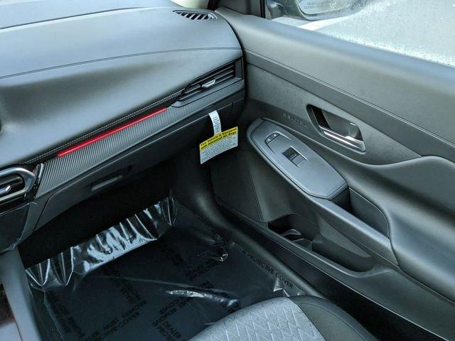 Nissan Sentra Sv - Thumbnail 13