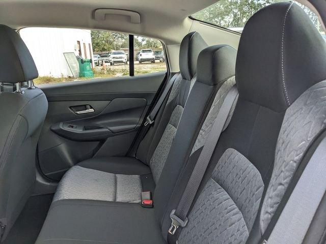 Nissan Sentra Sv - Thumbnail 18