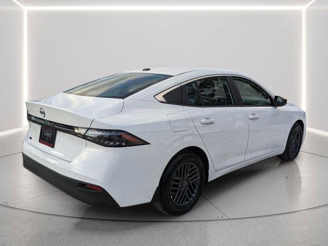 Nissan Sentra Sv - Thumbnail 7