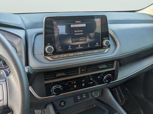 Nissan Rogue S - Thumbnail 19