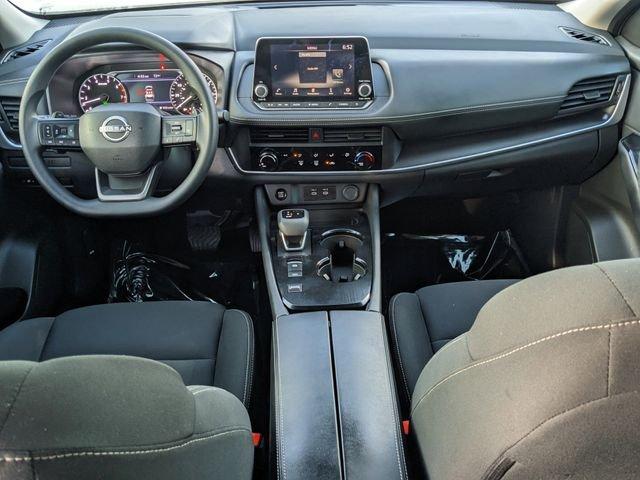 Nissan Rogue S - Thumbnail 12