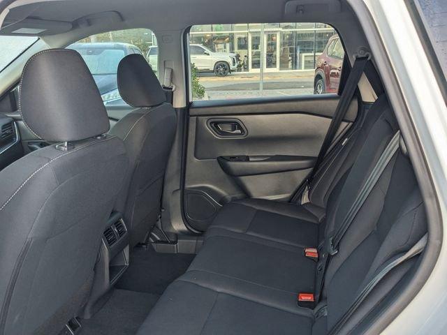 Nissan Rogue S - Thumbnail 16