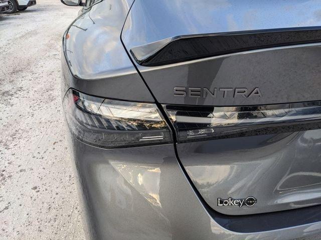 Nissan Sentra Sr - Thumbnail 10