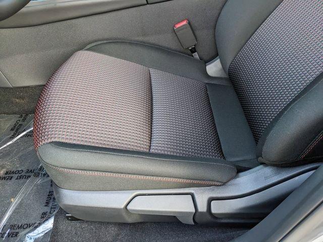 Nissan Sentra Sr - Thumbnail 18