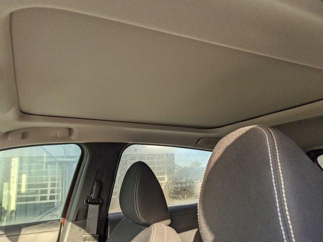 Nissan Kicks Sv - Thumbnail 17