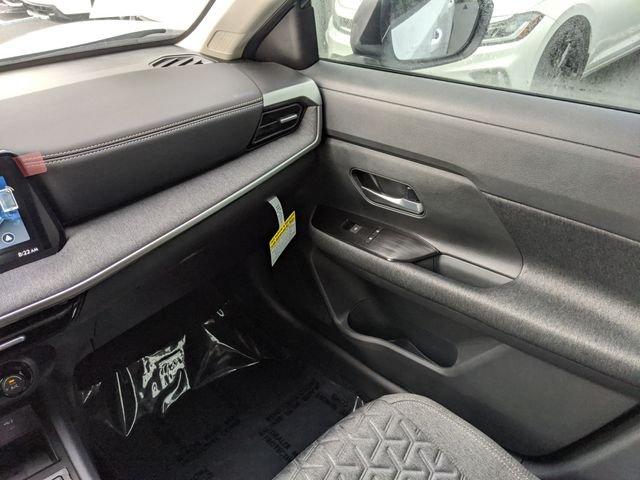 Nissan Kicks Sv - Thumbnail 13