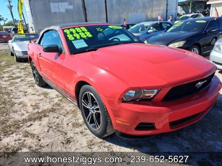 Ford Mustang - Thumbnail 2