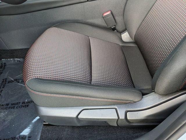 Nissan Sentra Sr - Thumbnail 17