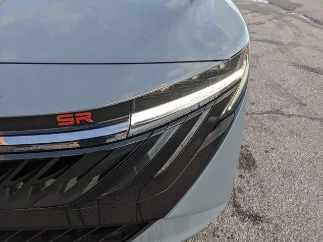 Nissan Sentra Sr - Thumbnail 8