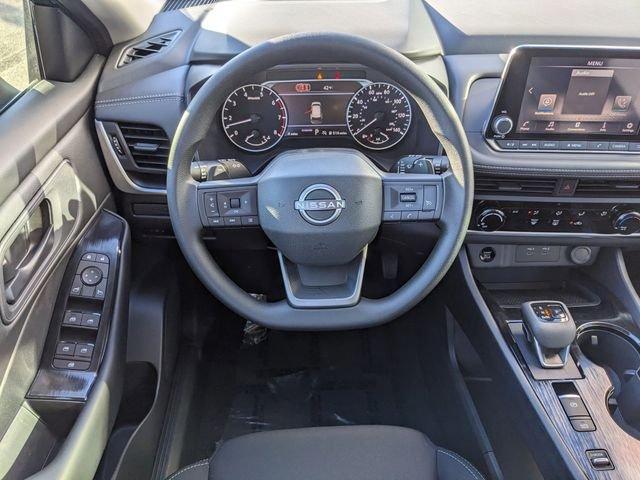 Nissan Rogue S - Thumbnail 10