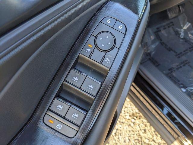 Nissan Rogue S - Thumbnail 14