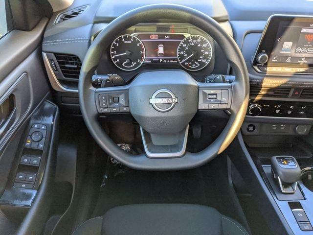 Nissan Rogue S - Thumbnail 10