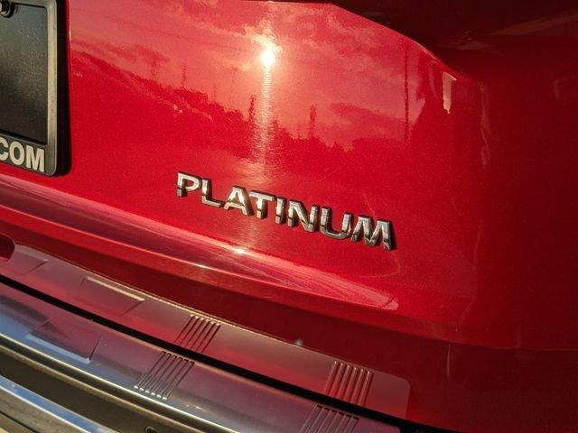 Nissan Rogue Platinum - Thumbnail 9