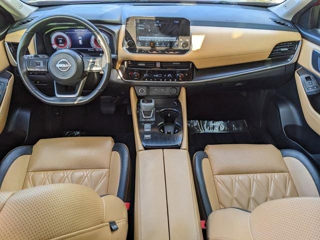 Nissan Rogue Platinum - Thumbnail 13