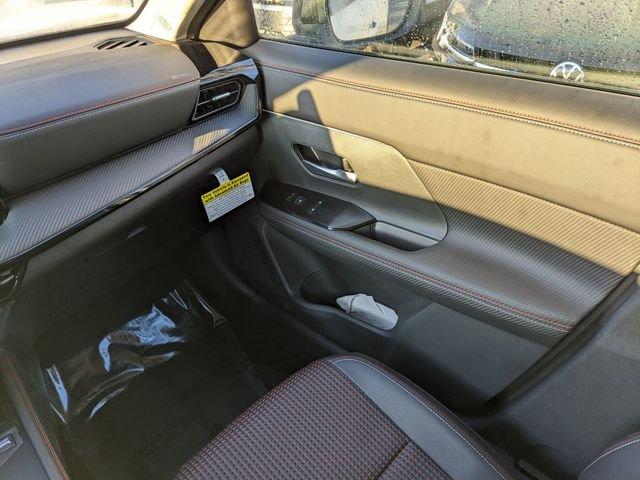 Nissan Kicks Sr - Thumbnail 11