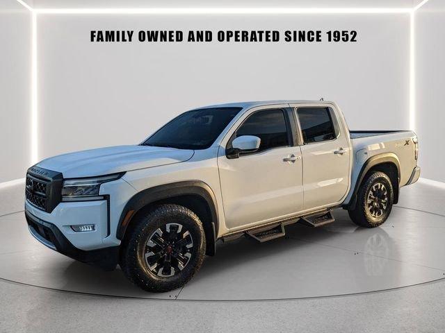 Nissan Frontier Pro-X - Thumbnail 3