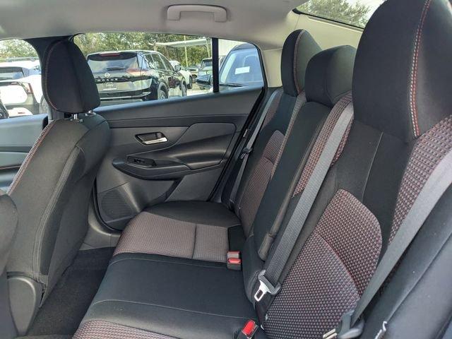 Nissan Sentra Sr - Thumbnail 16