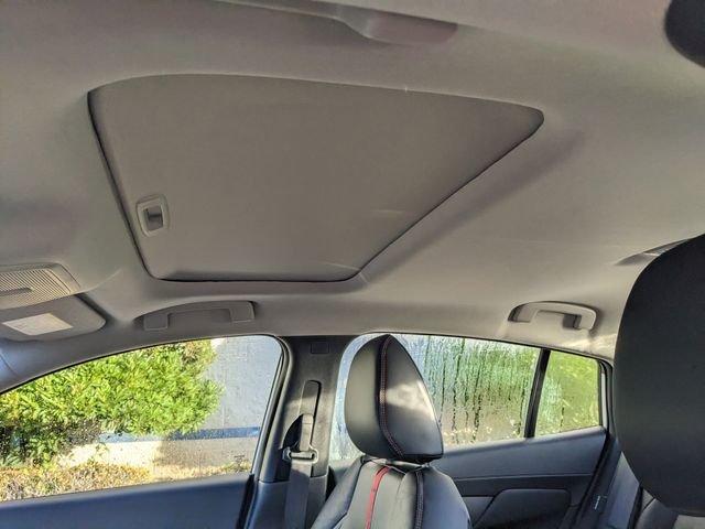 Nissan Sentra Sr - Thumbnail 18