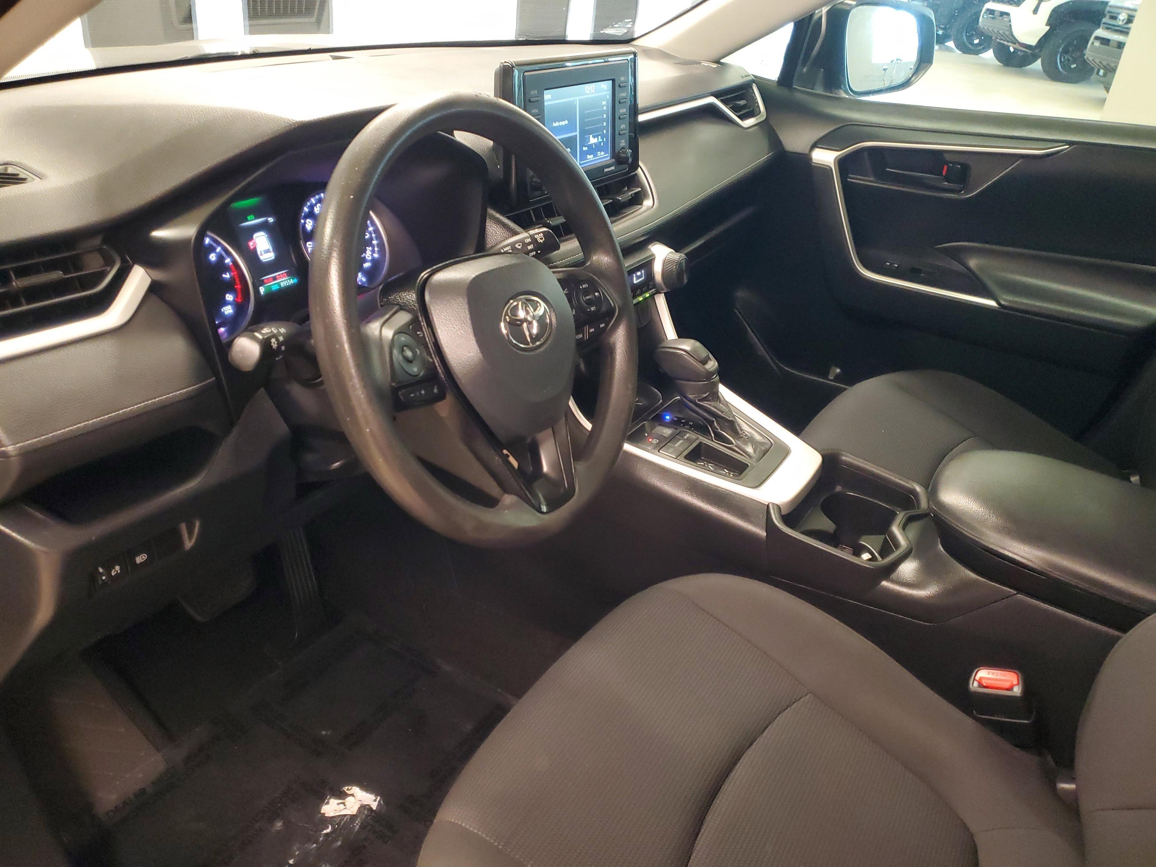 Toyota Rav4 Le Fwd - Thumbnail 16