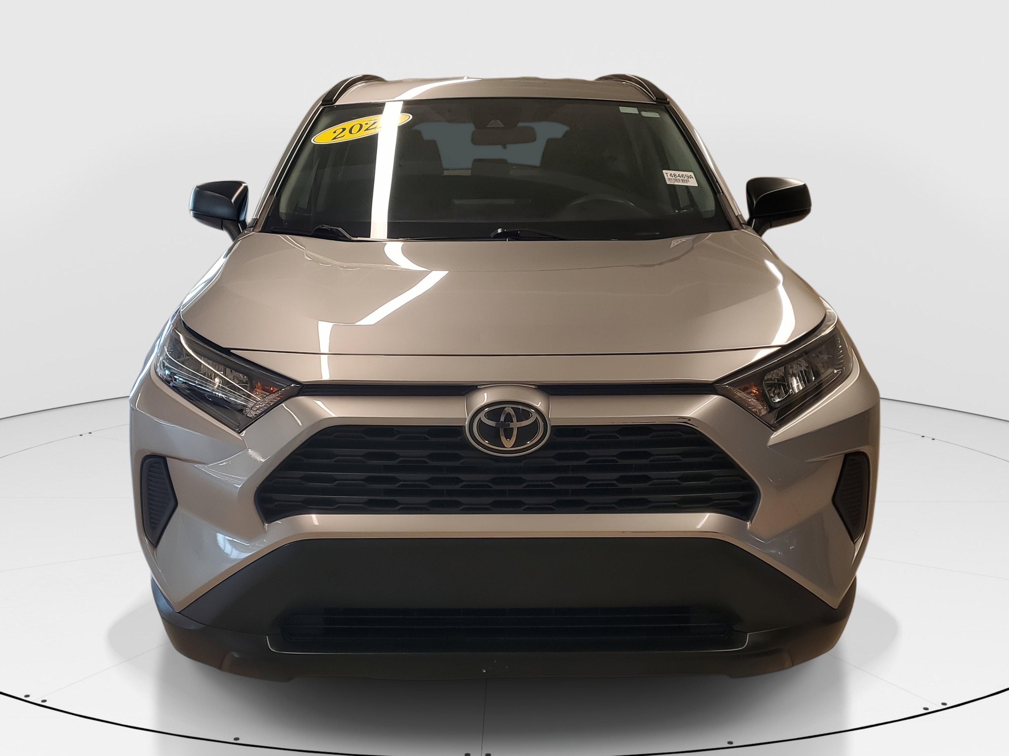 Toyota Rav4 Le Fwd - Thumbnail 3