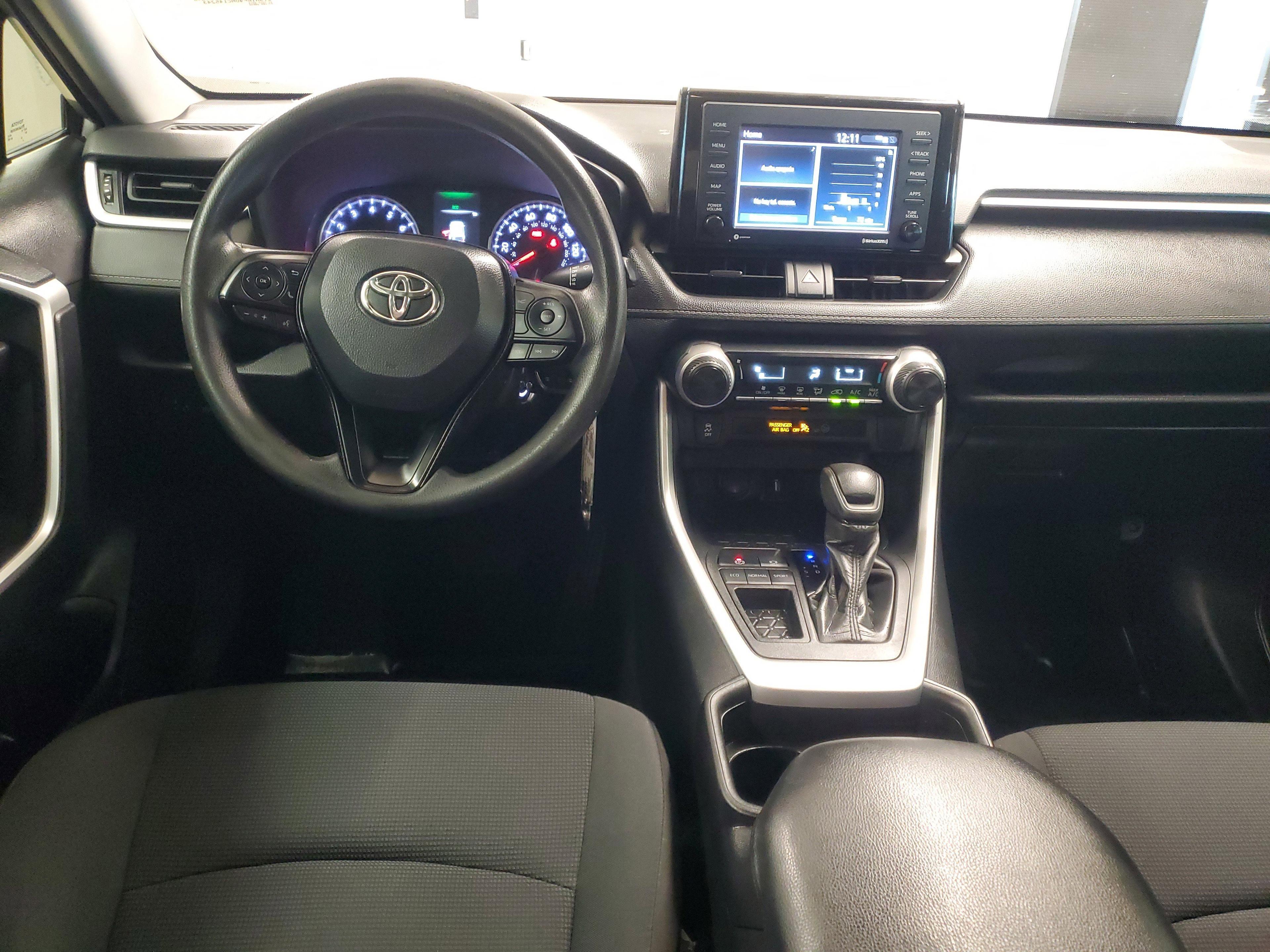 Toyota Rav4 Le Fwd - Thumbnail 10