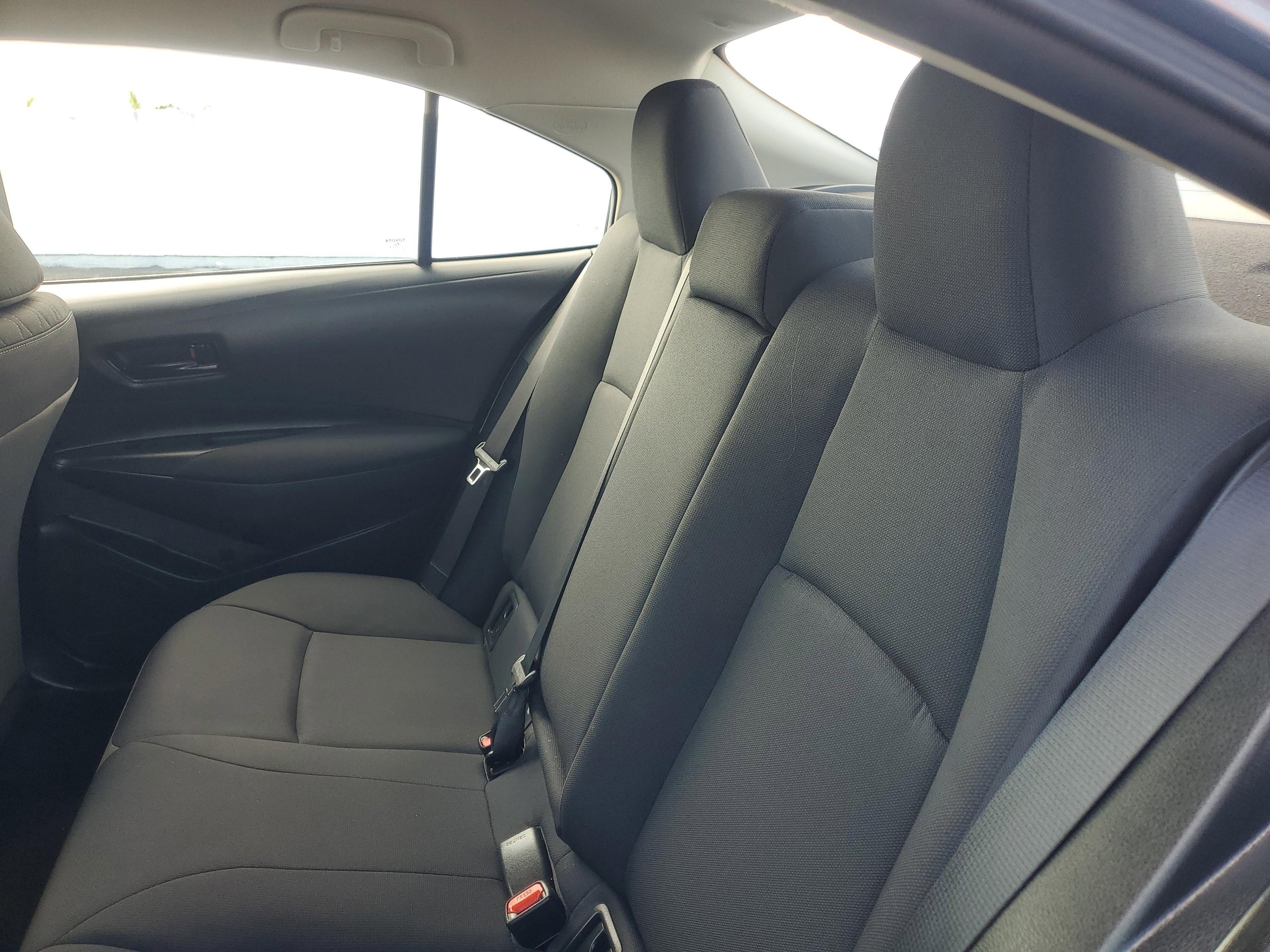 Toyota Corolla Le Fwd - Thumbnail 13