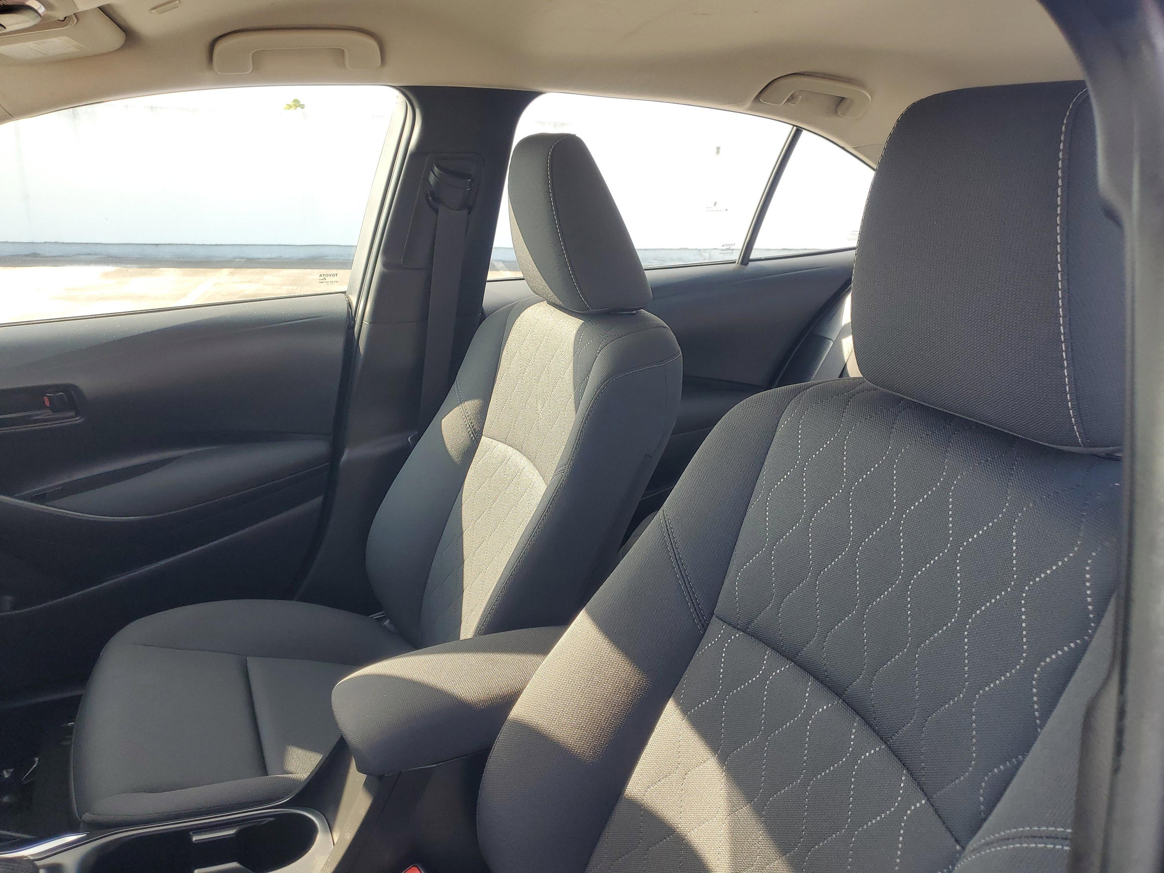 Toyota Corolla Le Fwd - Thumbnail 17