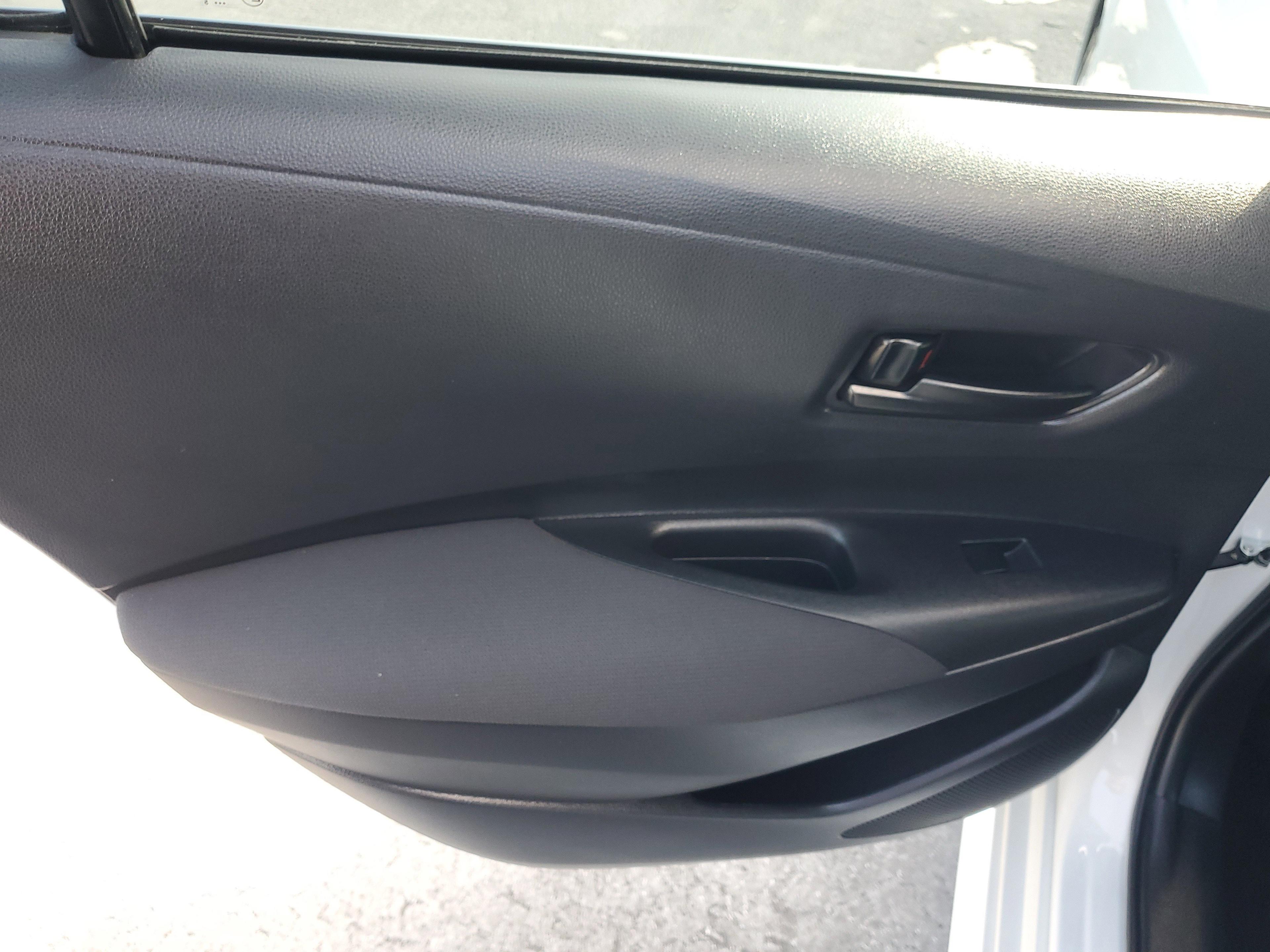 Toyota Corolla Le Fwd - Thumbnail 13