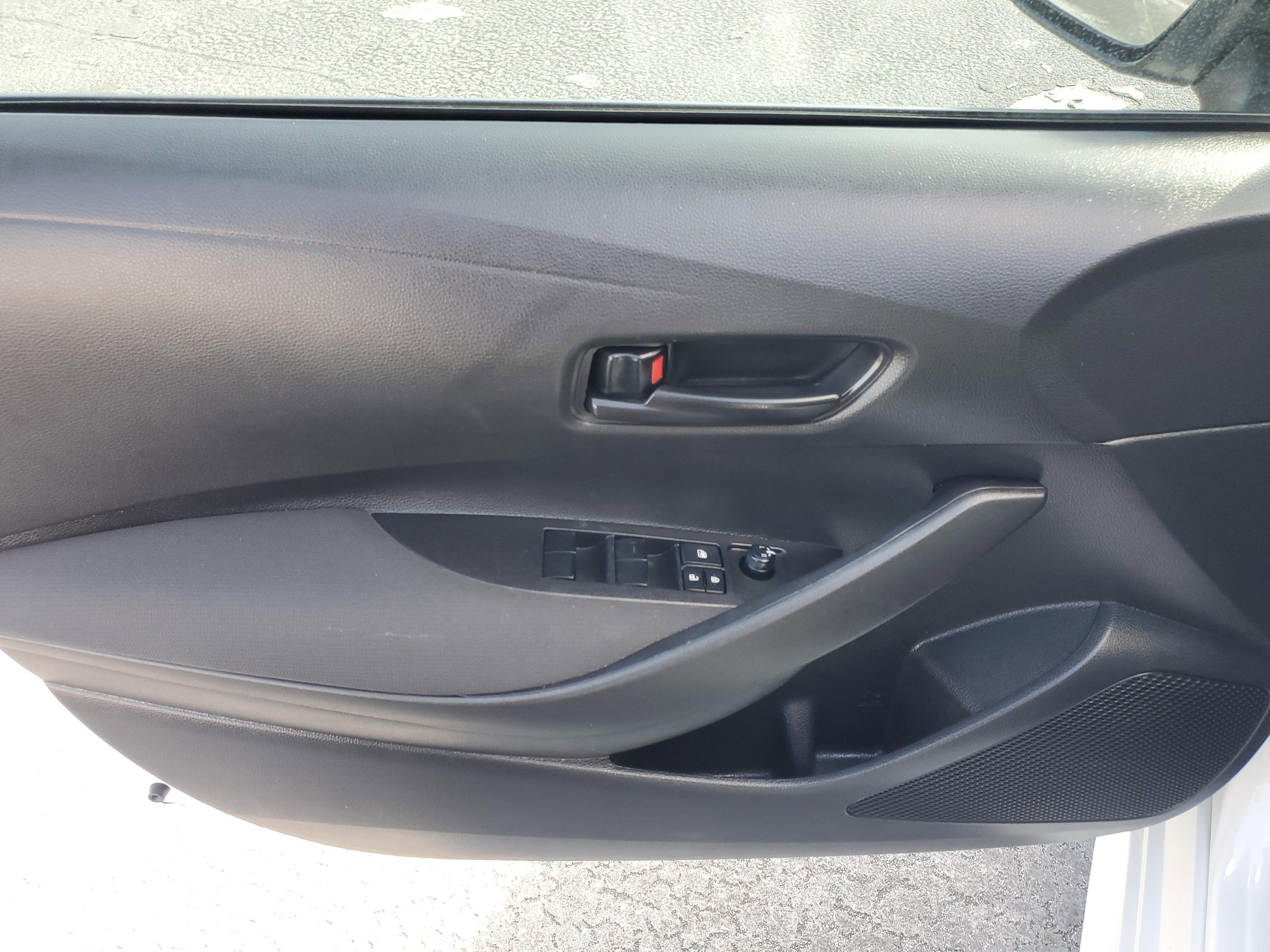 Toyota Corolla Le Fwd - Thumbnail 17