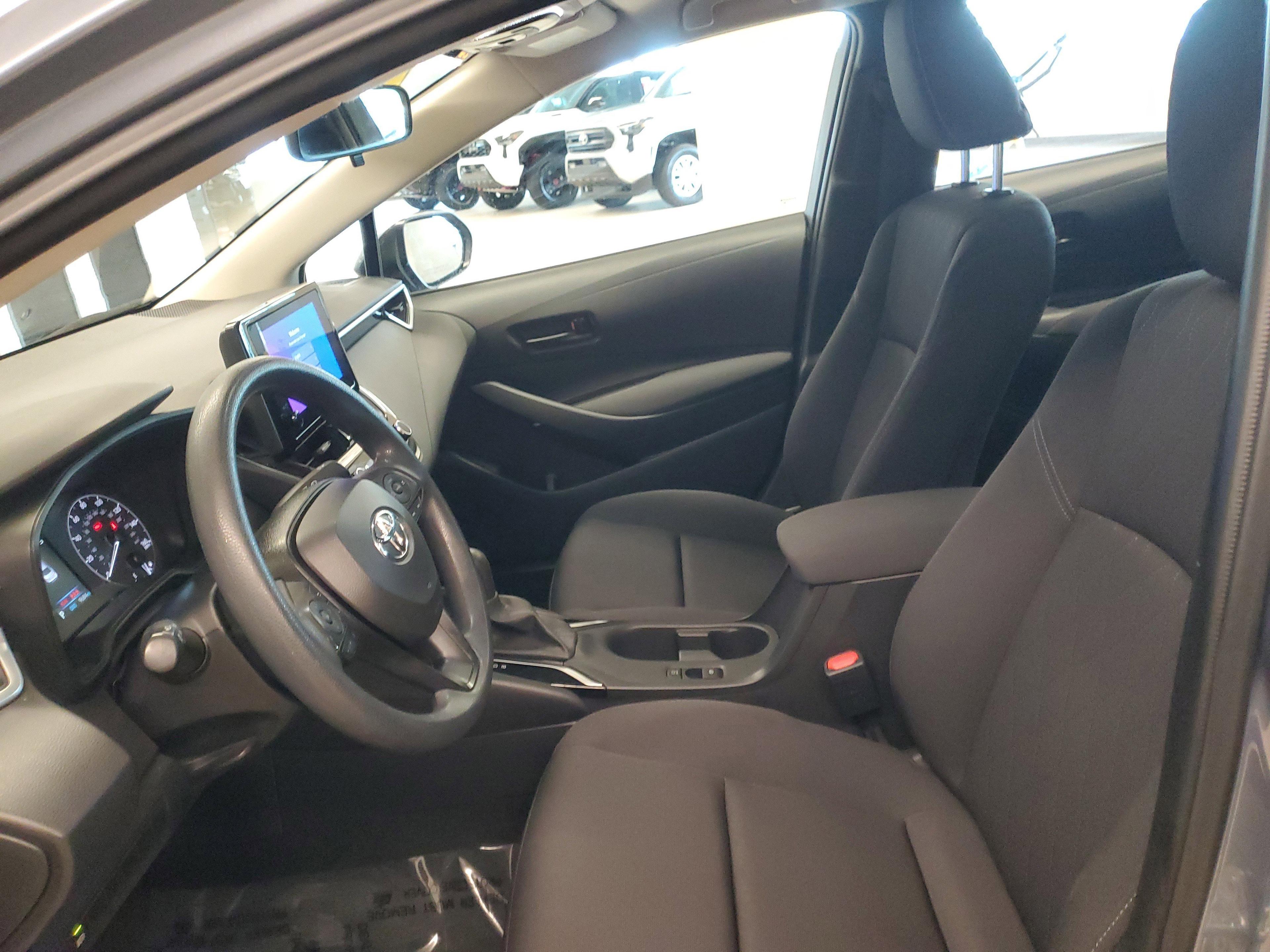 Toyota Corolla Le Fwd Sedan | Miami, Fl - Thumbnail 15