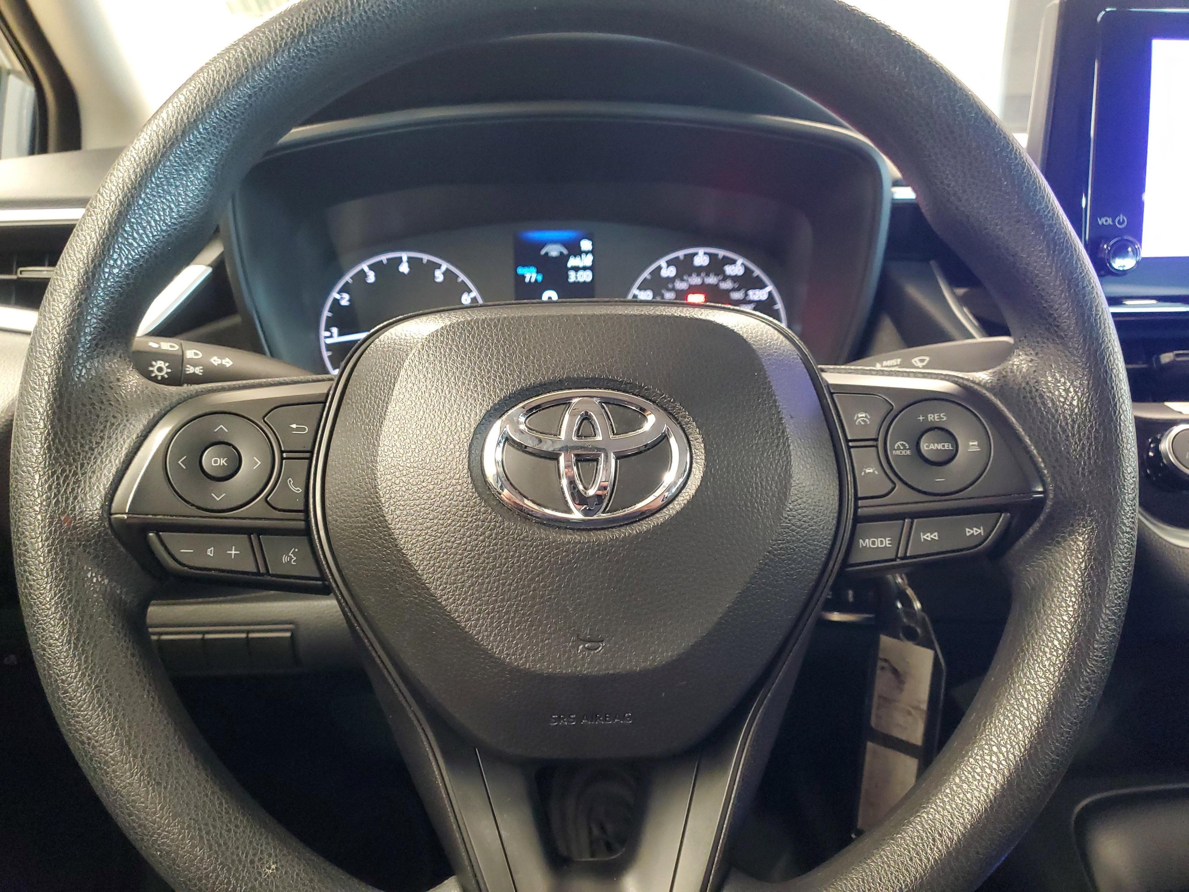 Toyota Corolla Le Fwd Sedan | Miami, Fl - Thumbnail 20