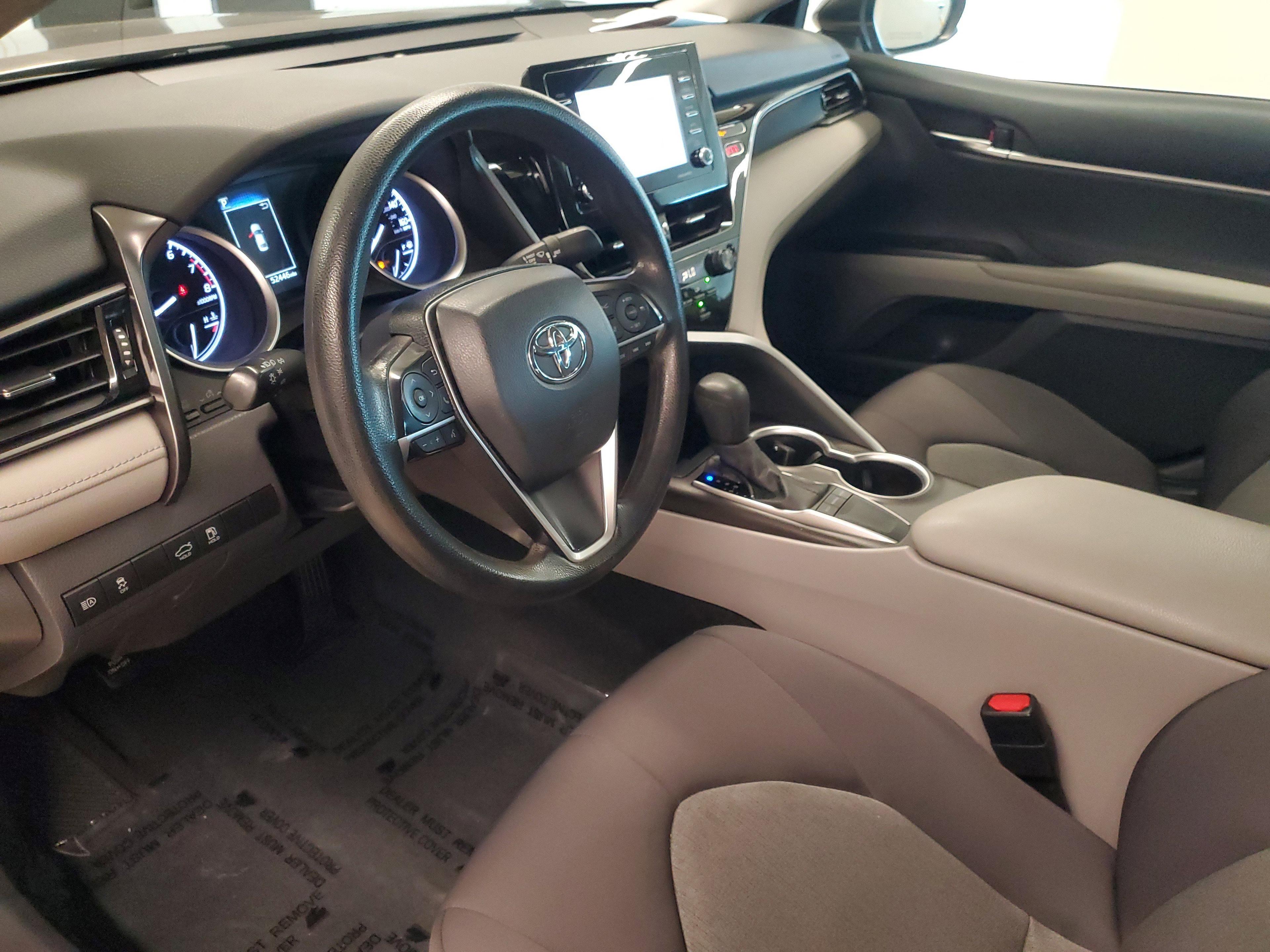 Toyota Camry Le Fwd Sedan | Miami, Fl - Thumbnail 16