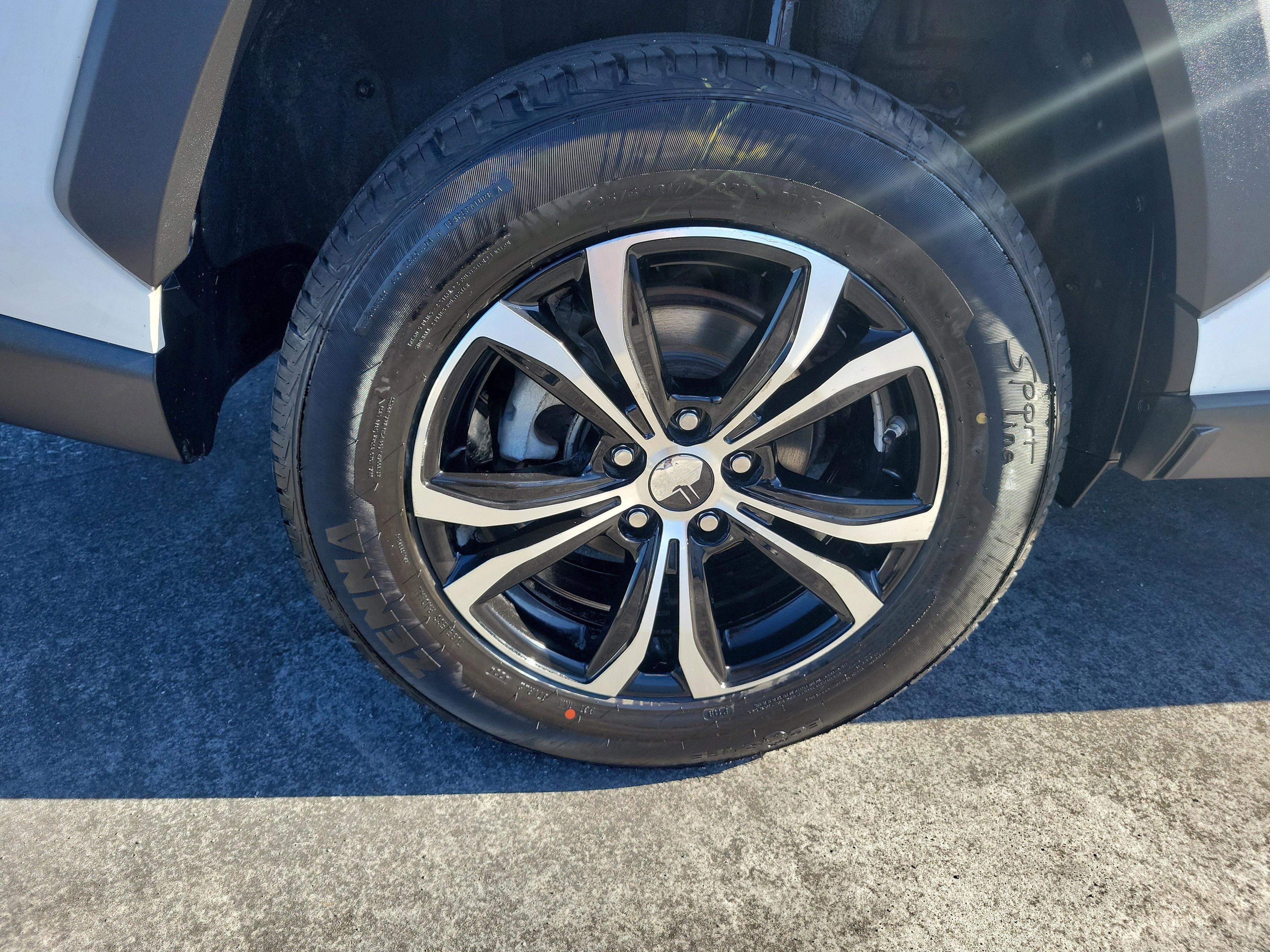 Toyota Rav4 Le Fwd - Thumbnail 8