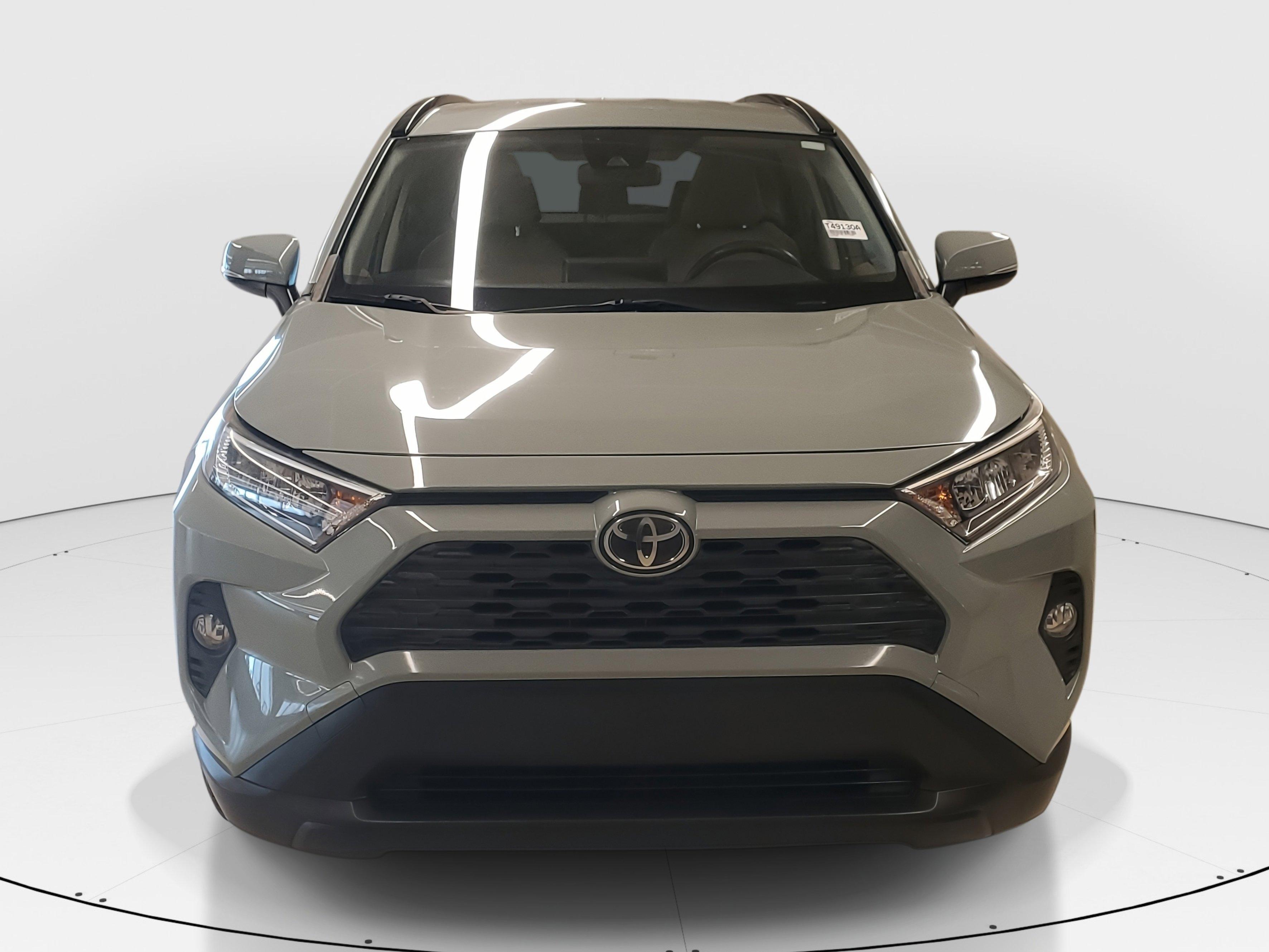 Toyota Rav4 Xle Fwd - Thumbnail 3