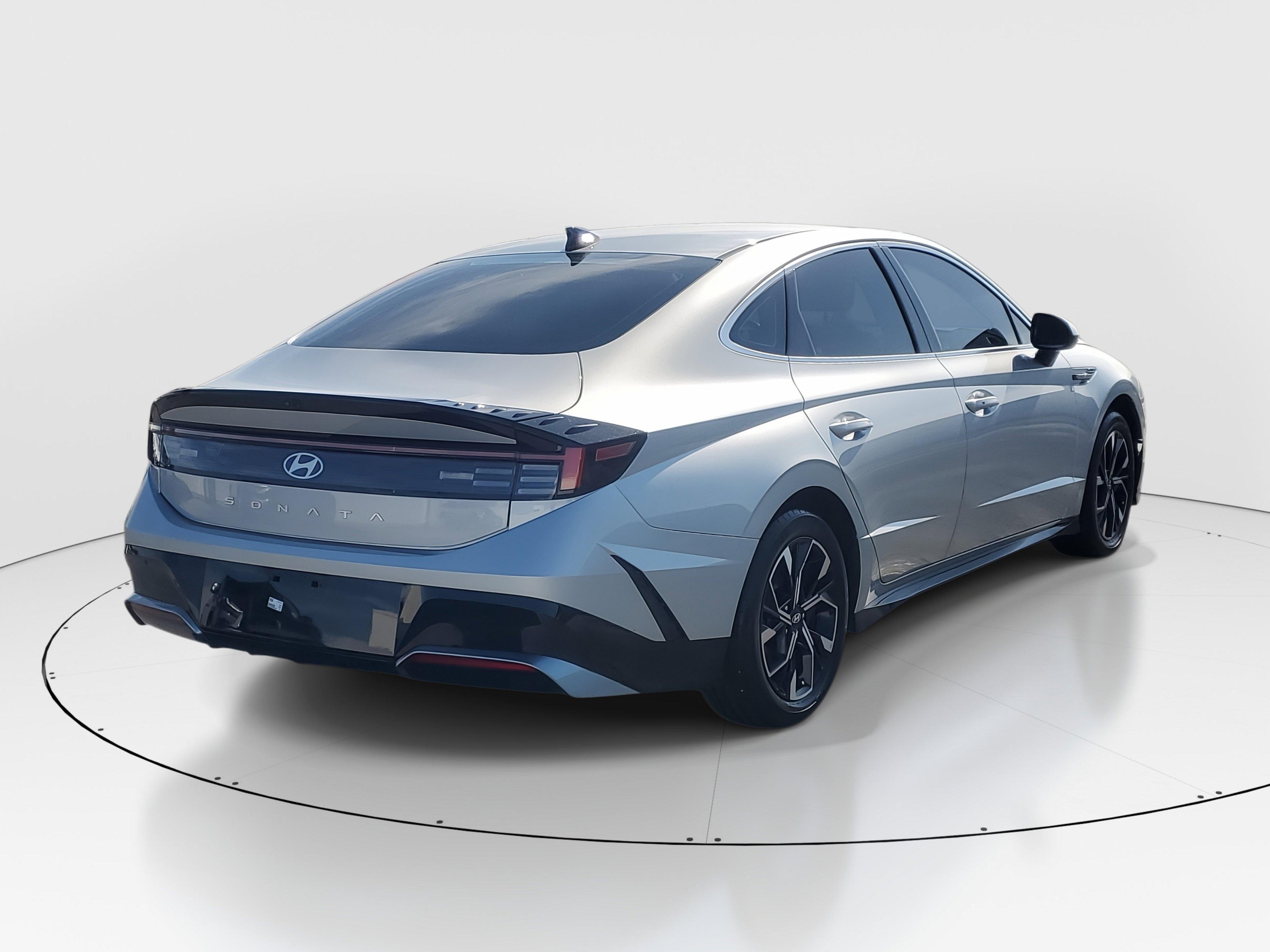 Hyundai Sonata Sel Fwd - Thumbnail 8