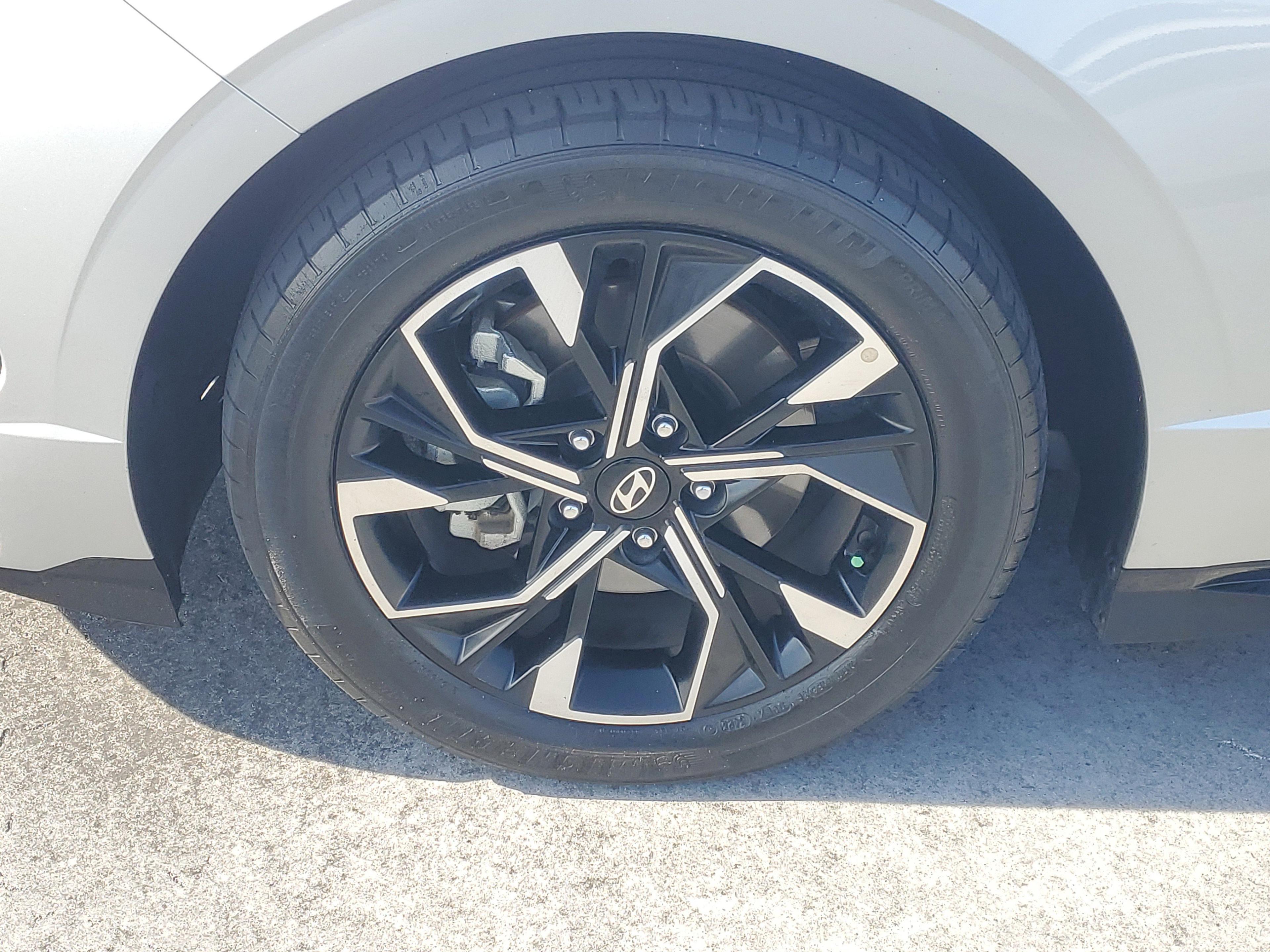 Hyundai Sonata Sel Fwd - Thumbnail 5