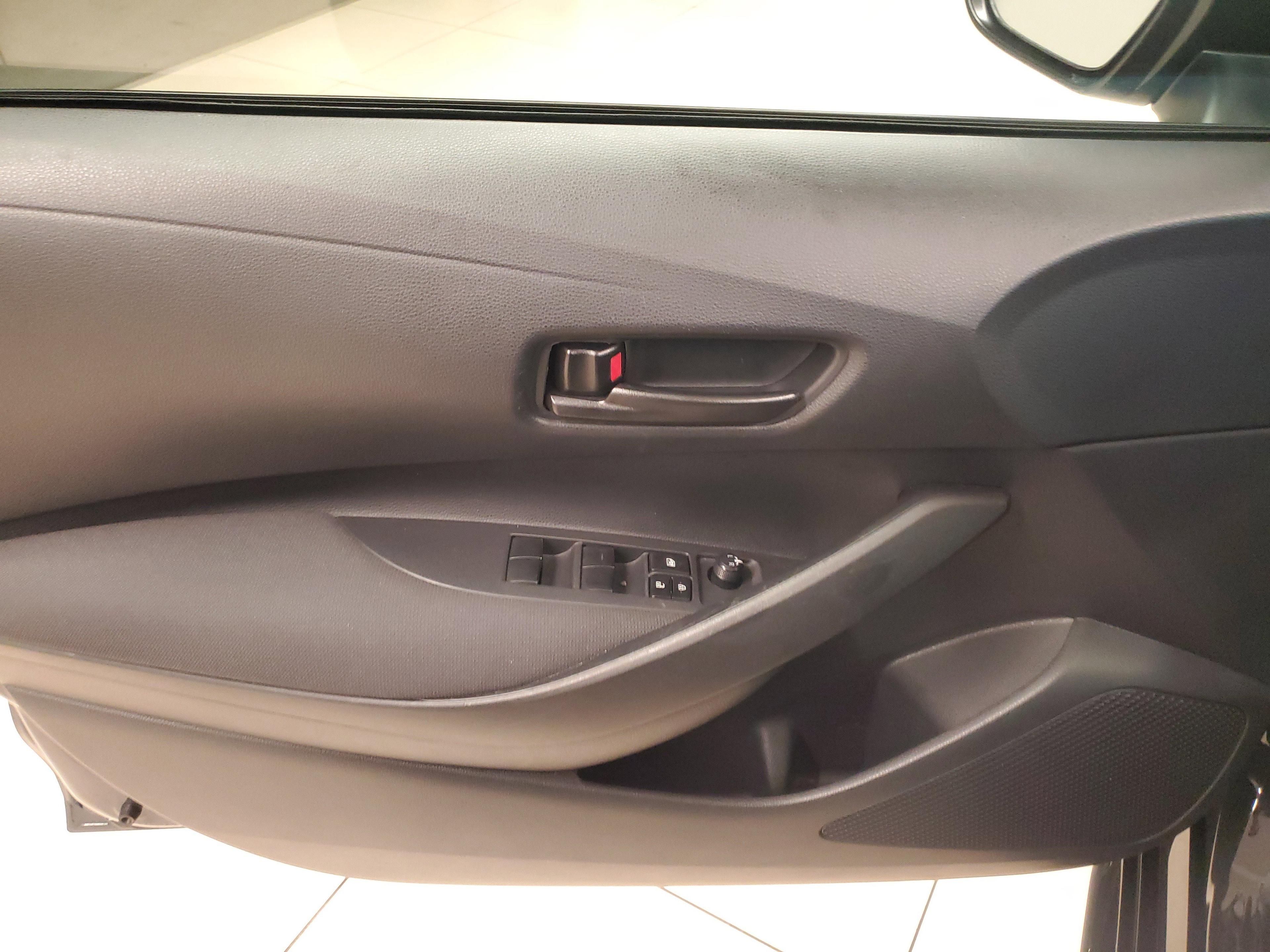 Toyota Corolla Le Fwd - Thumbnail 18