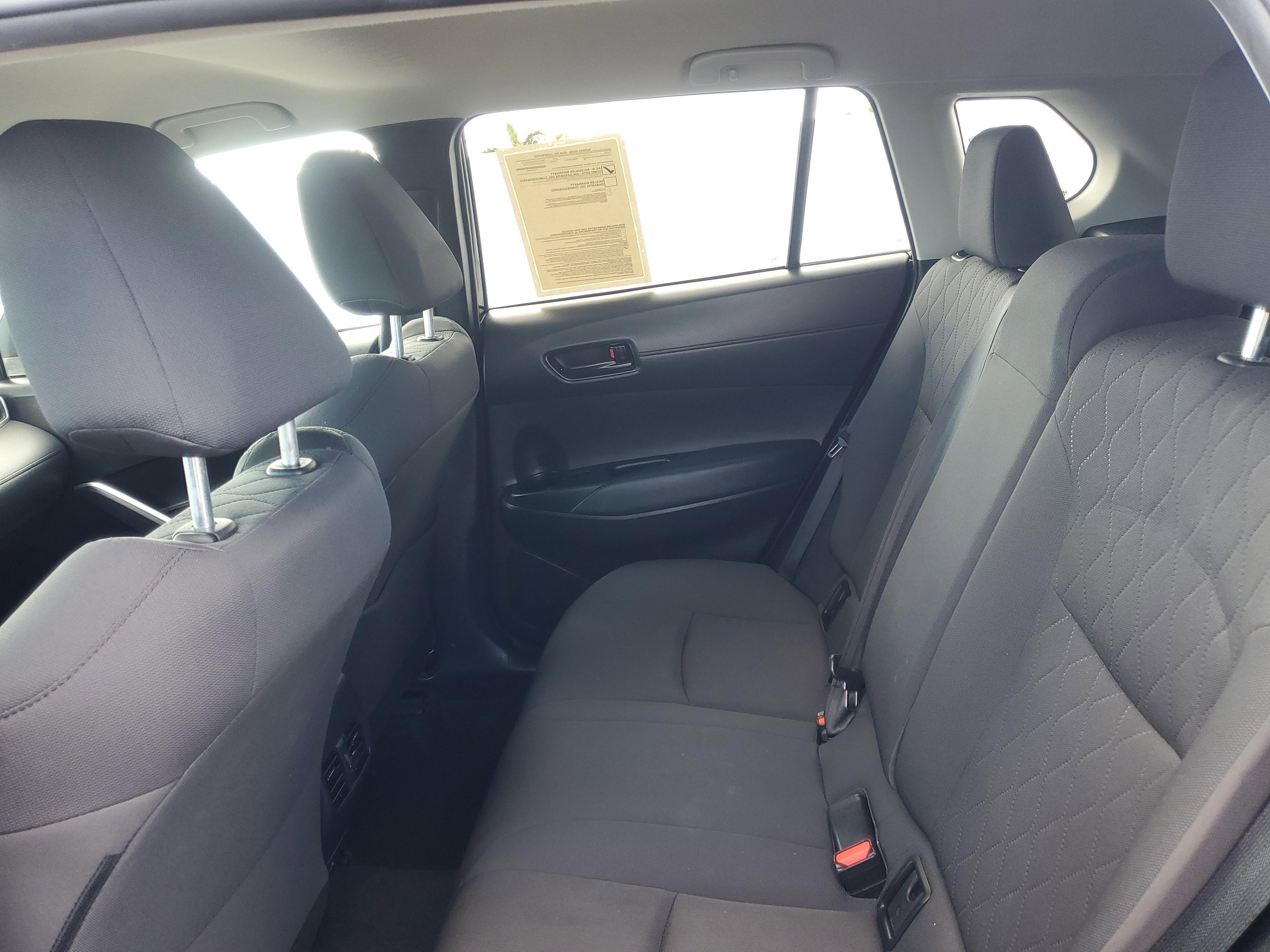 Toyota Corolla Cross Le Awd - Thumbnail 11