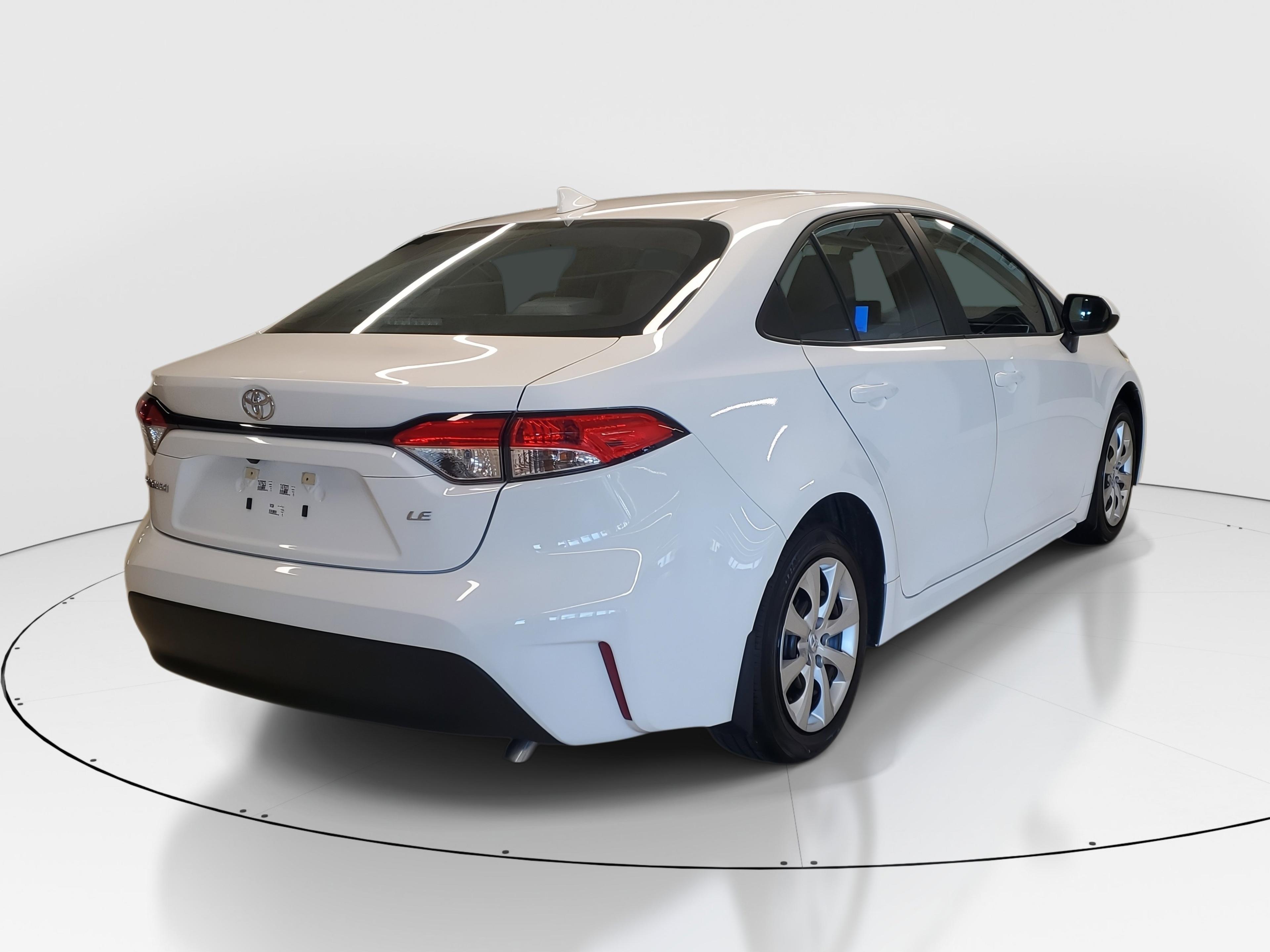 Toyota Corolla Le Fwd - Thumbnail 8