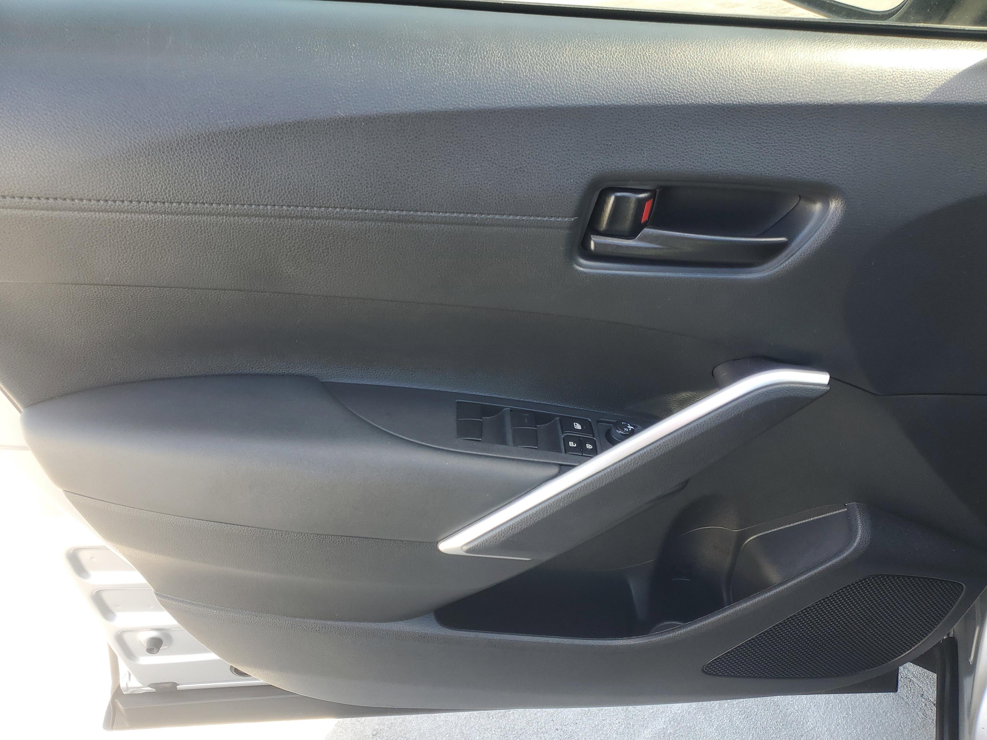 Toyota Corolla Cross Hybrid Se Awd - Thumbnail 18