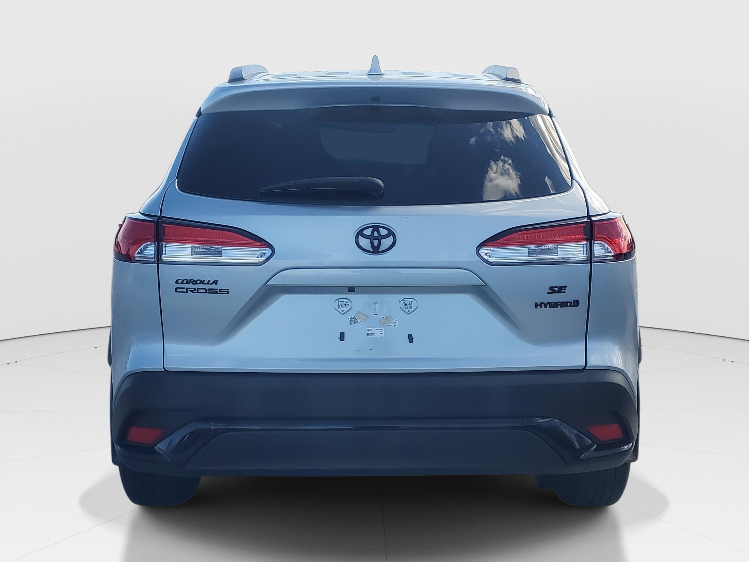 Toyota Corolla Cross Hybrid Se Awd - Thumbnail 7