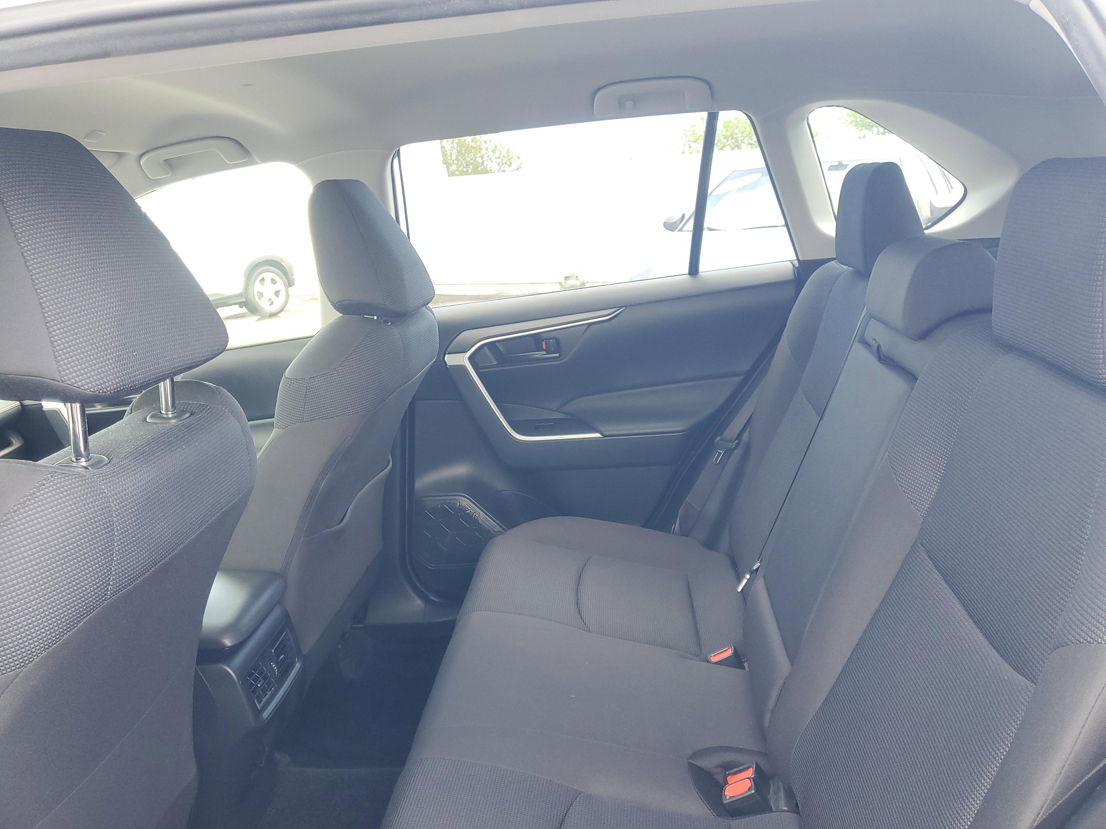 Toyota Rav4 Hybrid Le Awd - Thumbnail 11