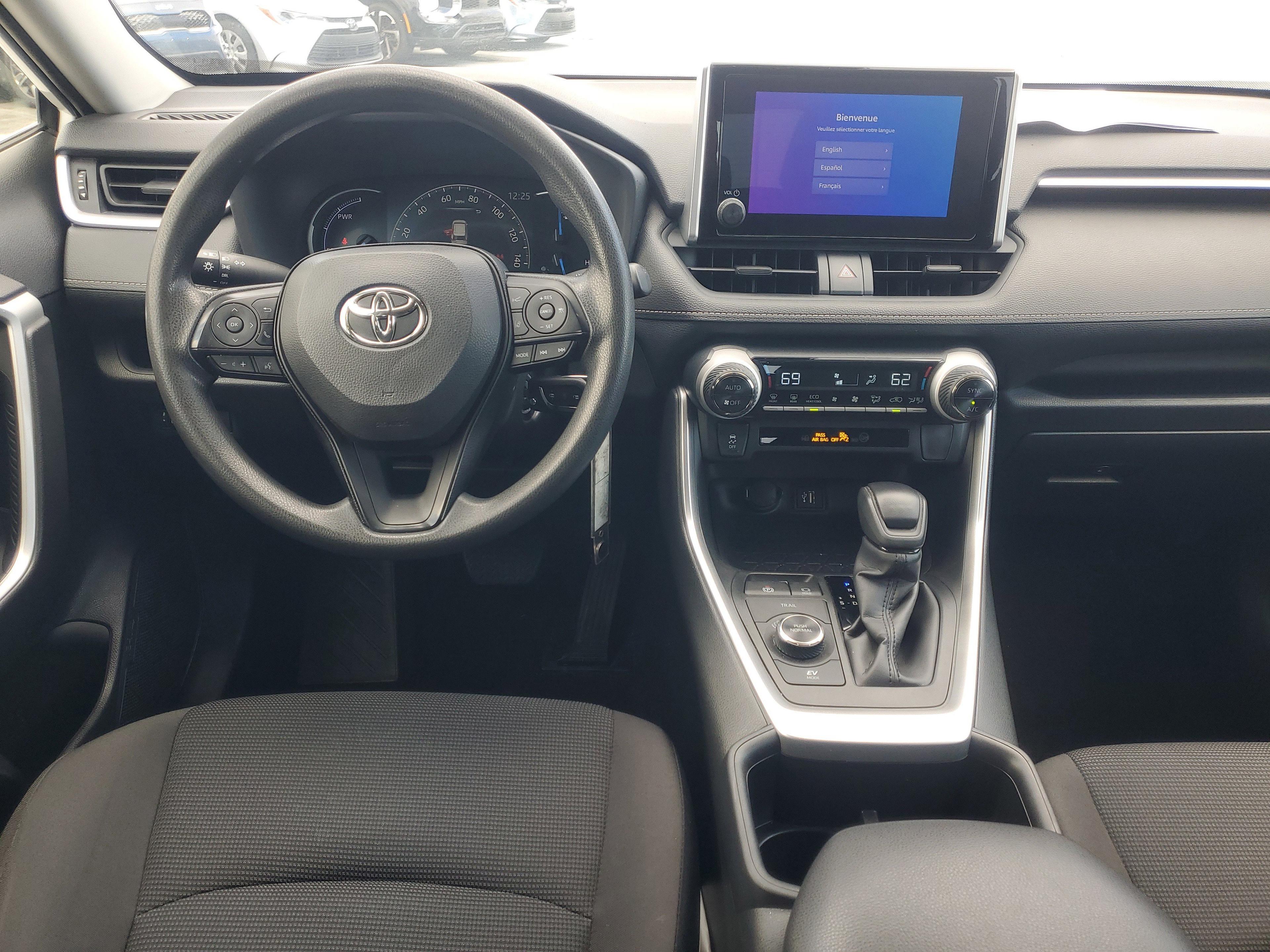 Toyota Rav4 Hybrid Le Awd - Thumbnail 10