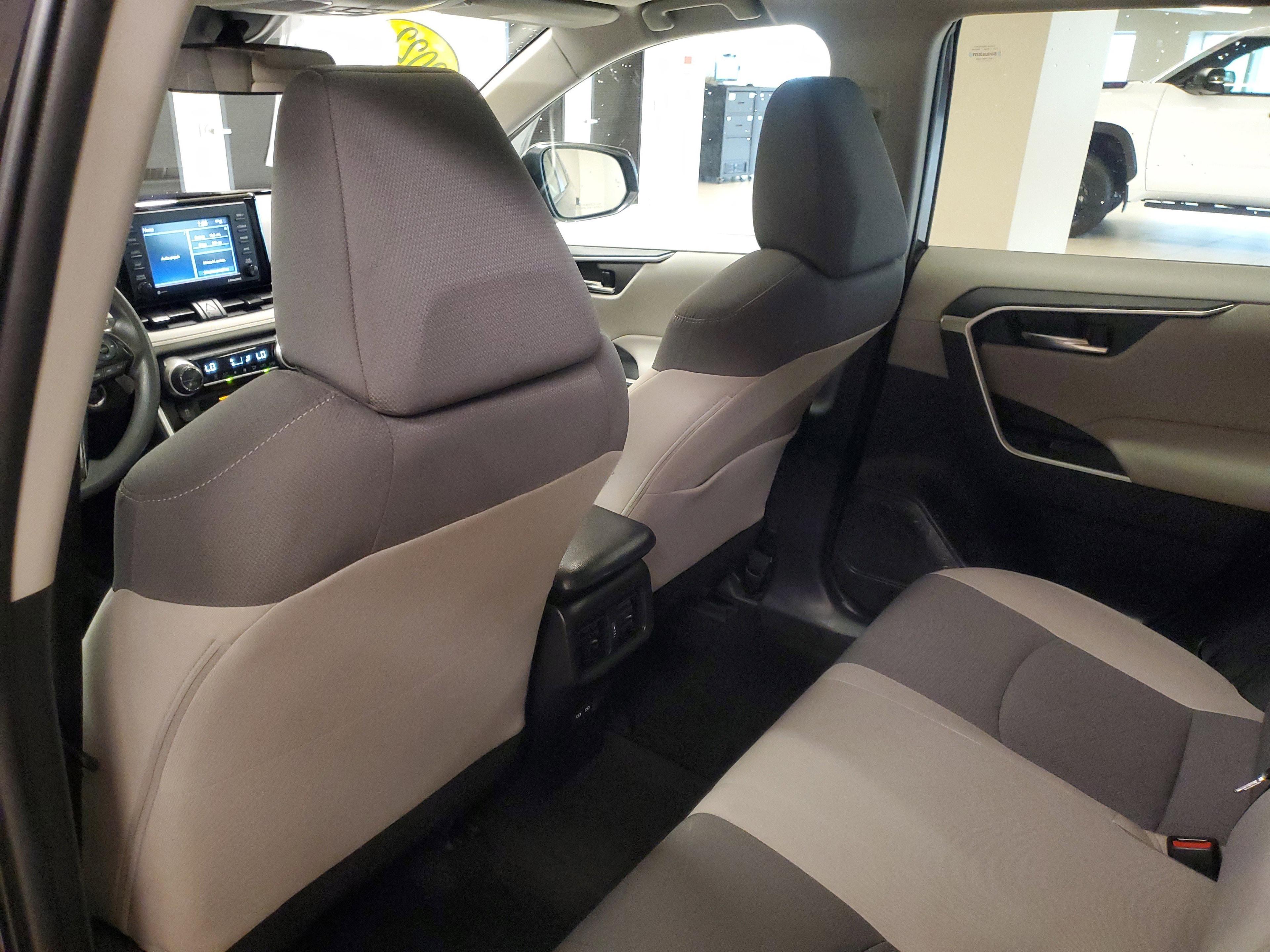 Toyota Rav4 Xle Fwd - Thumbnail 14