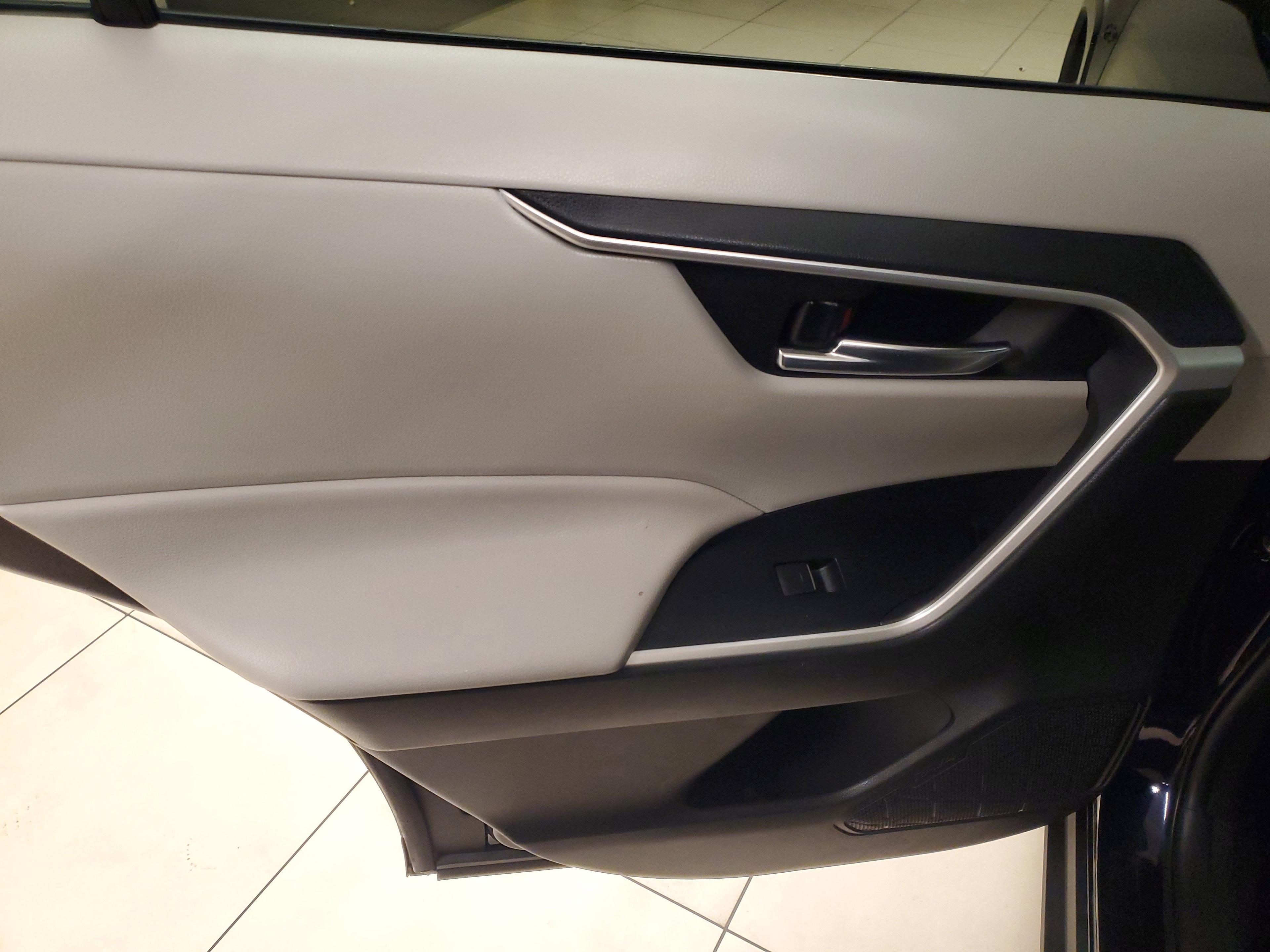 Toyota Rav4 Xle Fwd - Thumbnail 16