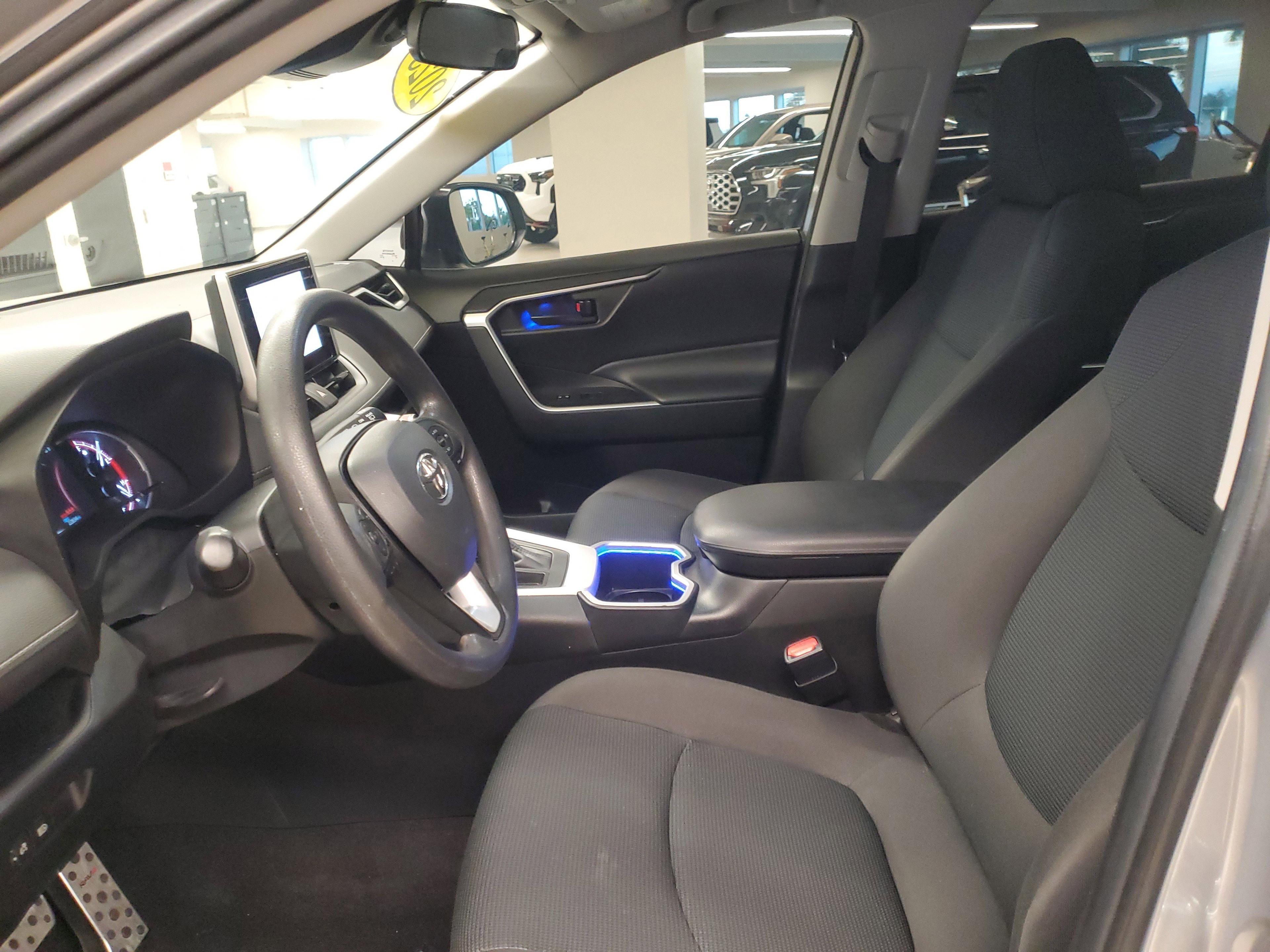 Toyota Rav4 Le Fwd Suv | Miami, Fl - Thumbnail 14