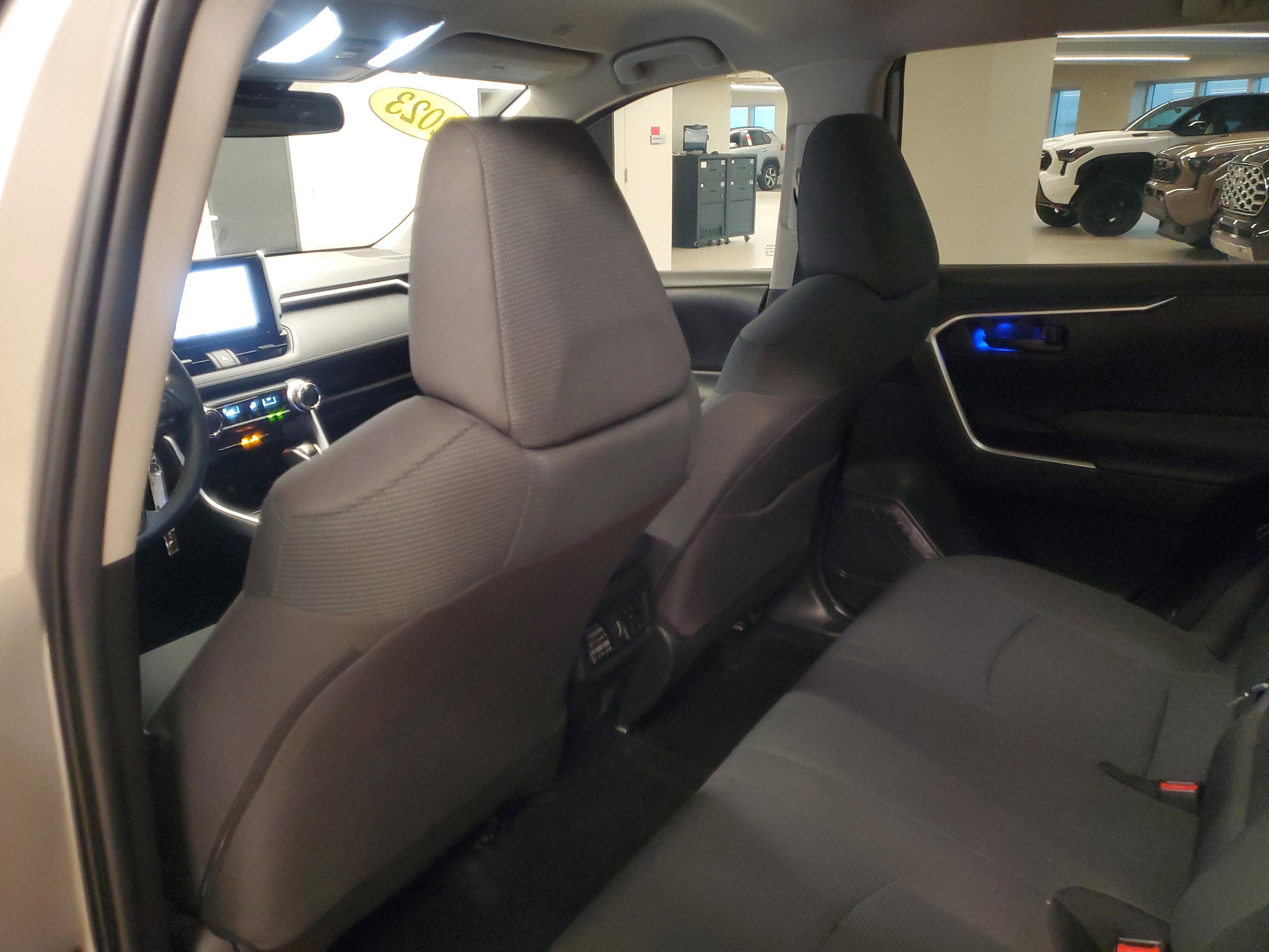 Toyota Rav4 Le Fwd Suv | Miami, Fl - Thumbnail 11